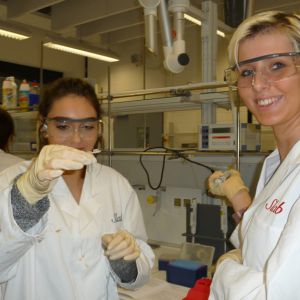 AHR Bio LK_3.jpg